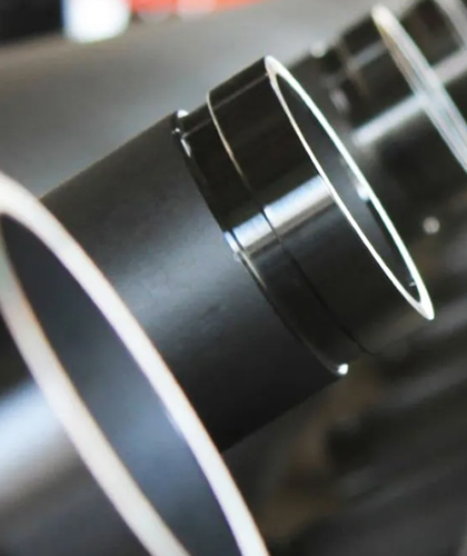 Tuyaux composites bimétalliques